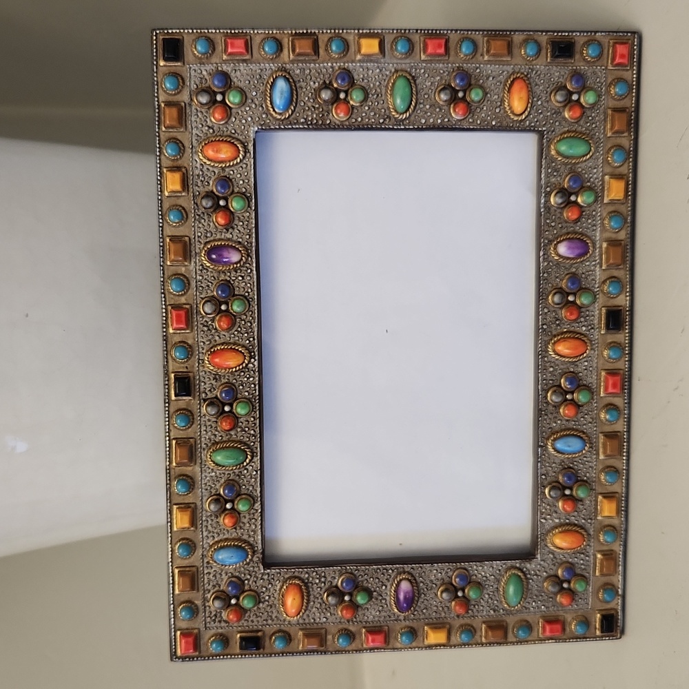 Natural Stones Picture Frame